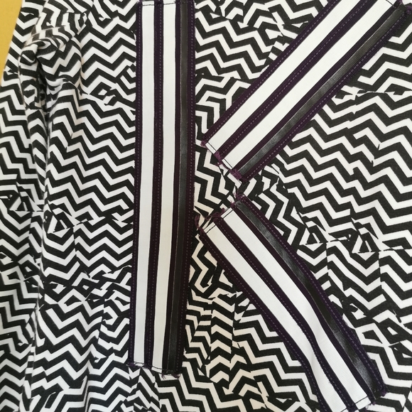 Girls KENZO Dress Age 11 12 Years Black White Sweater Large K - Picture 6 of 7
